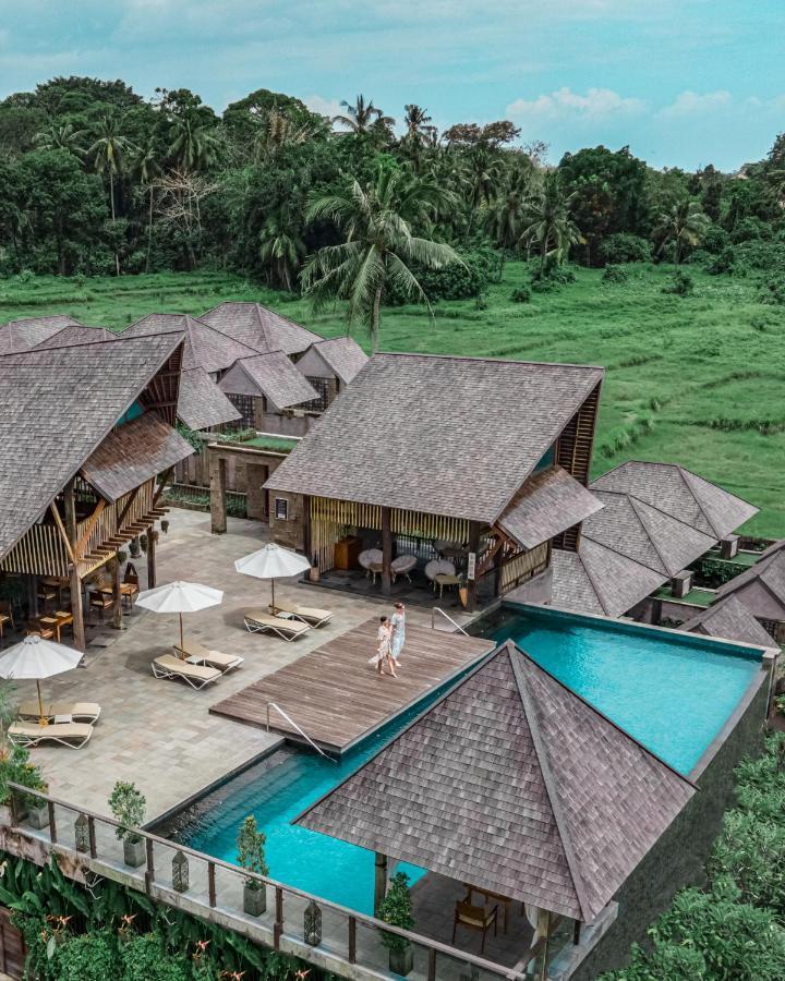 Tejaprana Bisma - Chse Certified Hotell Ubud Exteriör bild The resort's main pool