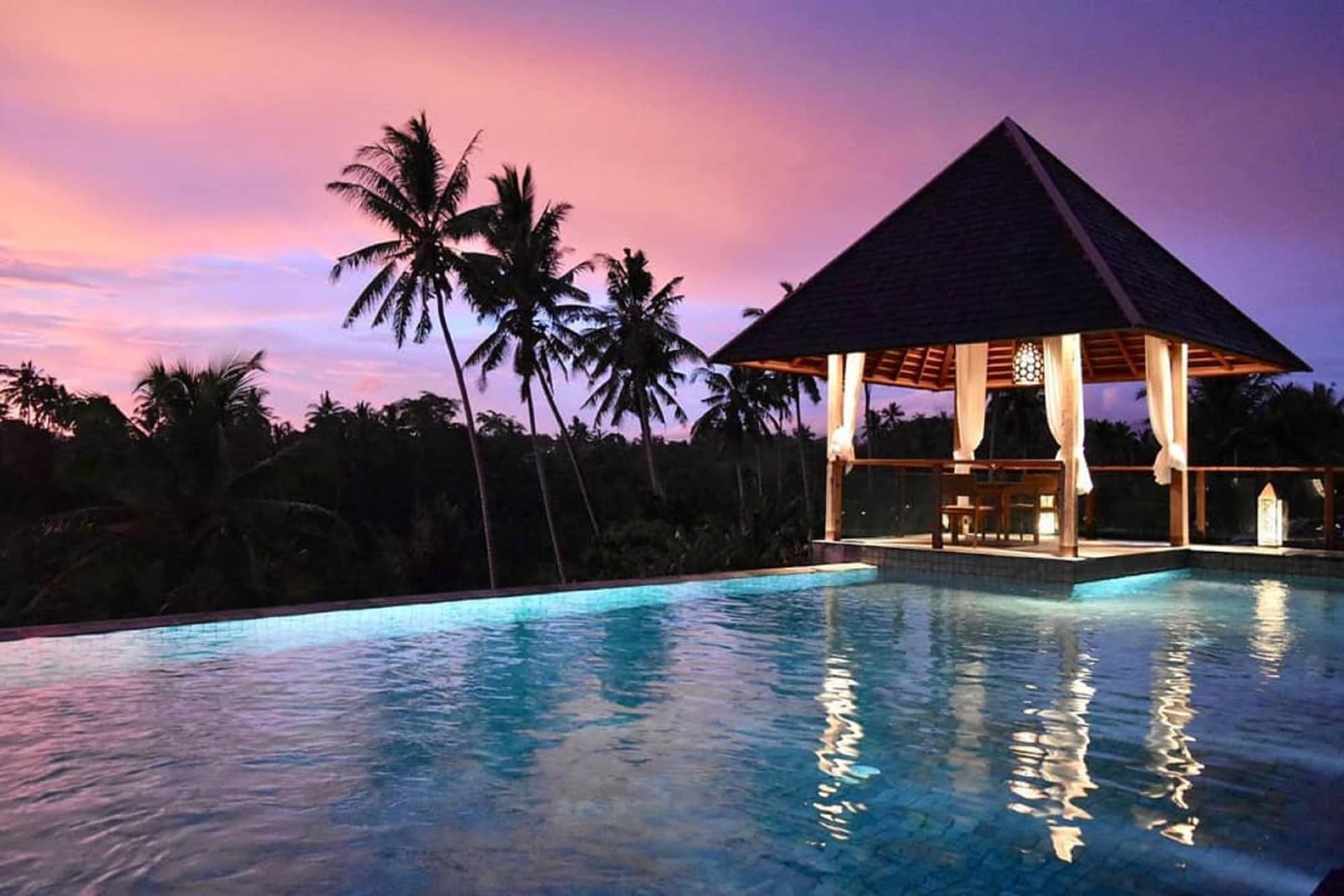 Tejaprana Bisma - Chse Certified Hotell Ubud Exteriör bild The swimming pool at the resort