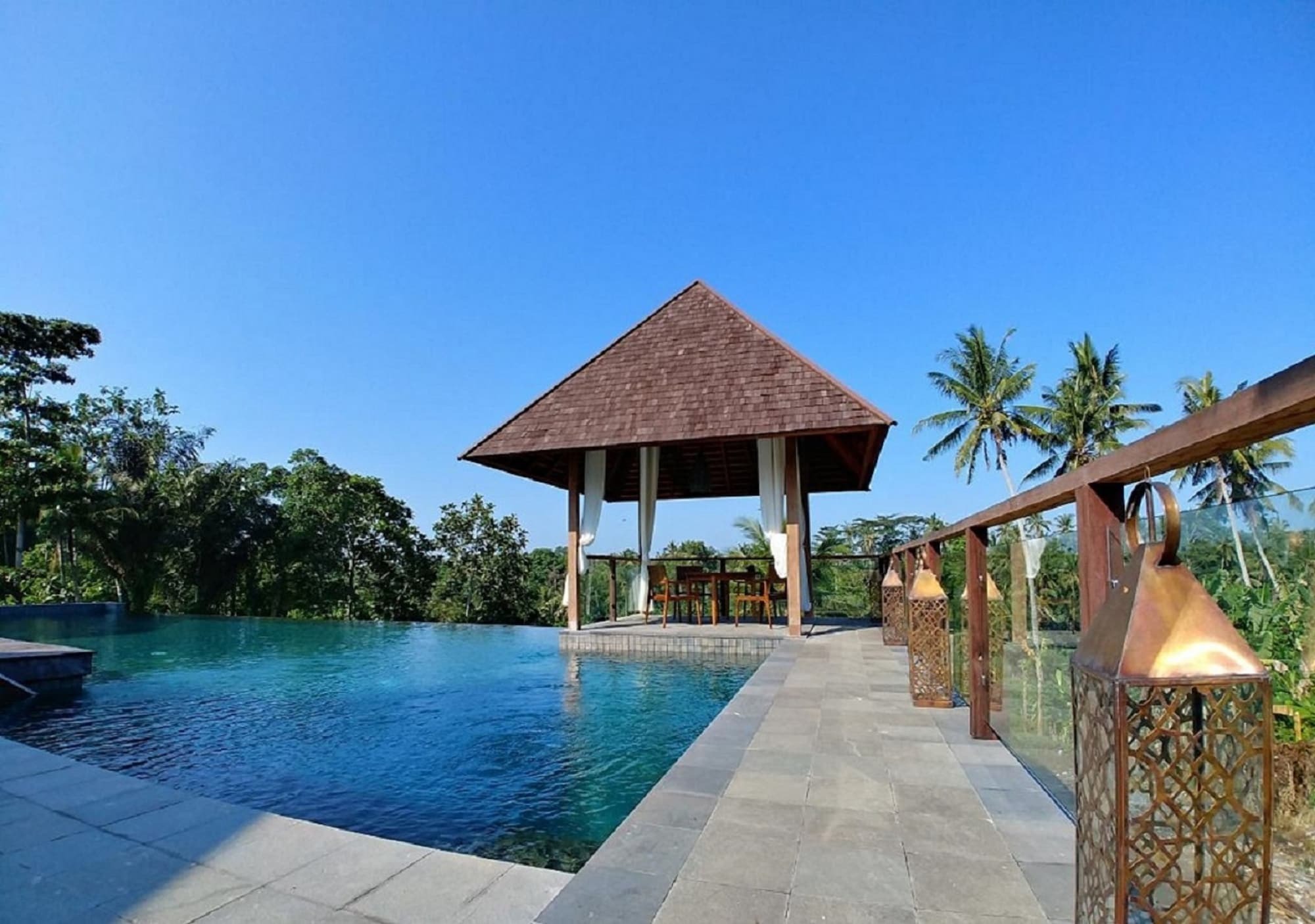 Tejaprana Bisma - Chse Certified Hotell Ubud Exteriör bild The swimming pool at the resort